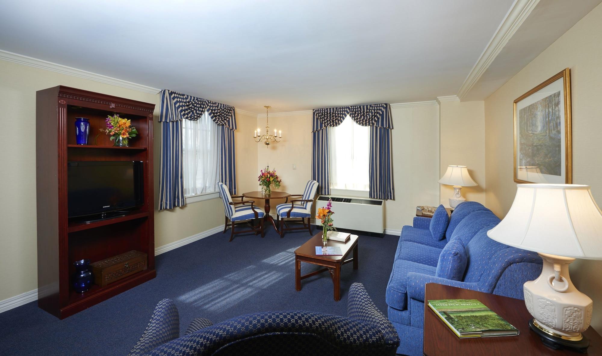 Nittany Lion Inn Стейт Колледж Экстерьер фото