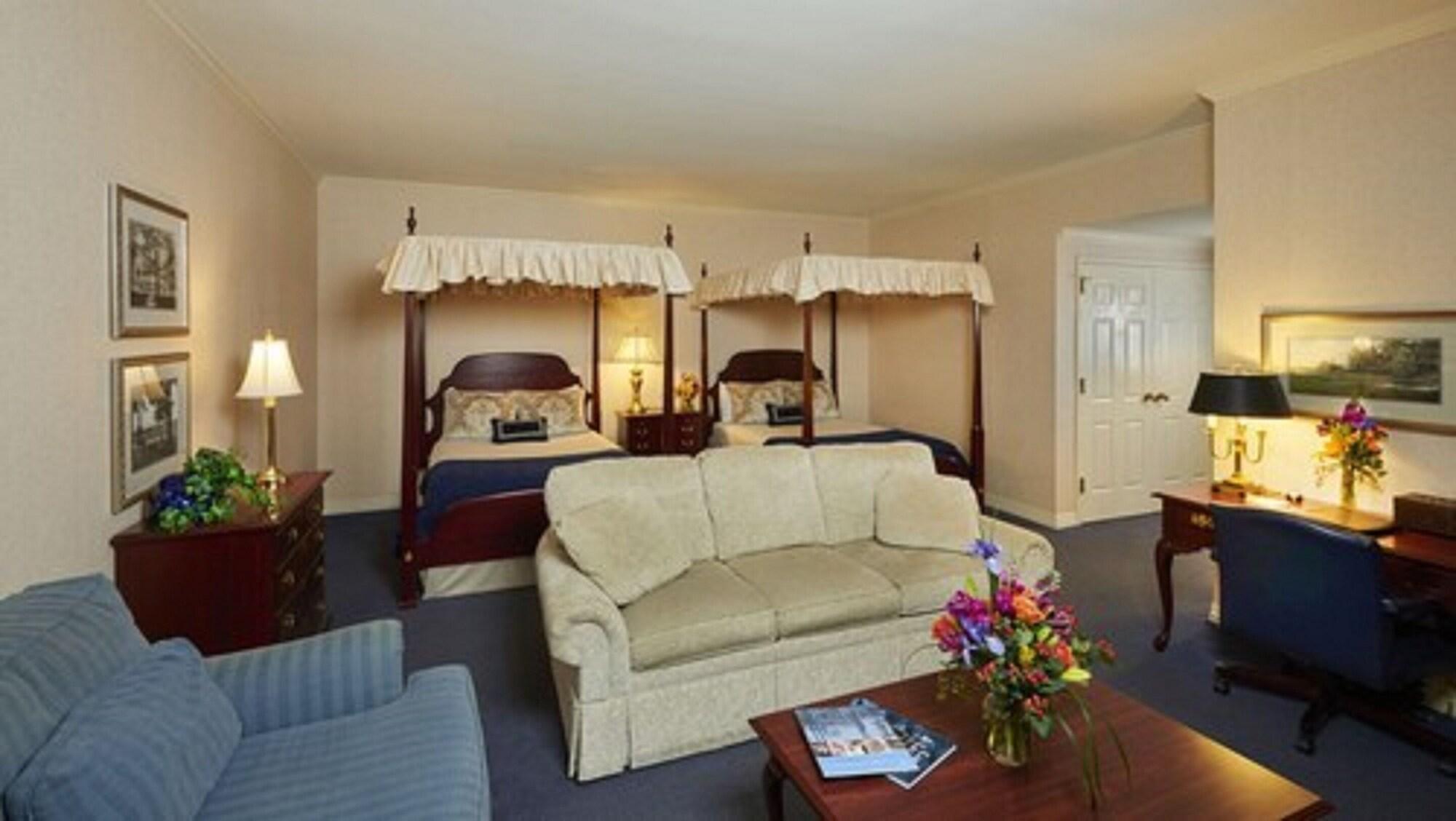 Nittany Lion Inn Стейт Колледж Экстерьер фото