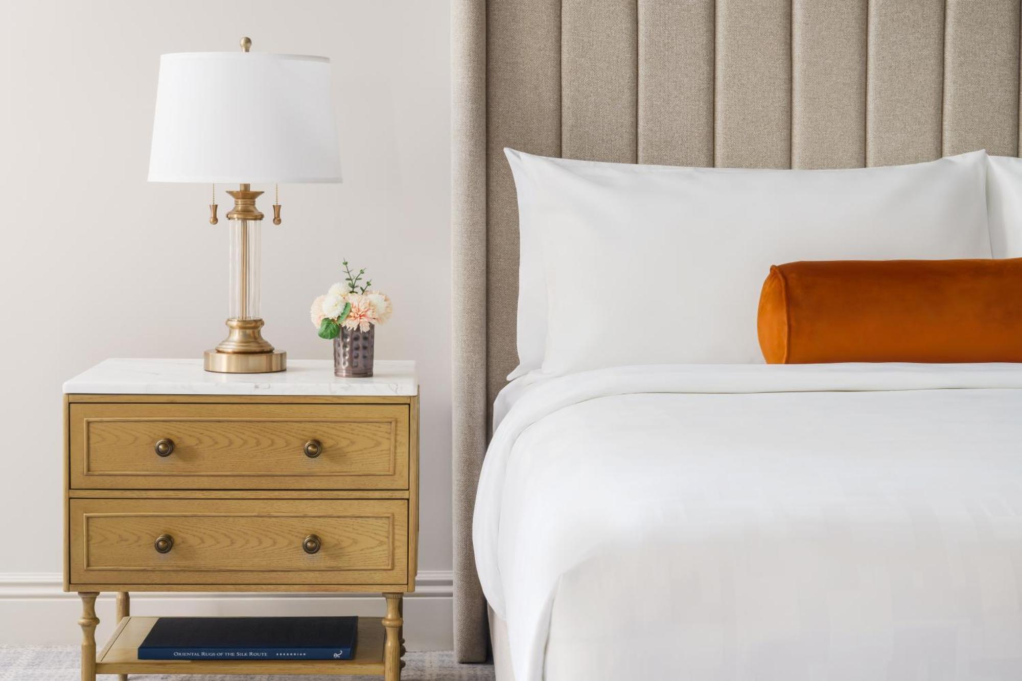 Nittany Lion Inn Стейт Колледж Экстерьер фото